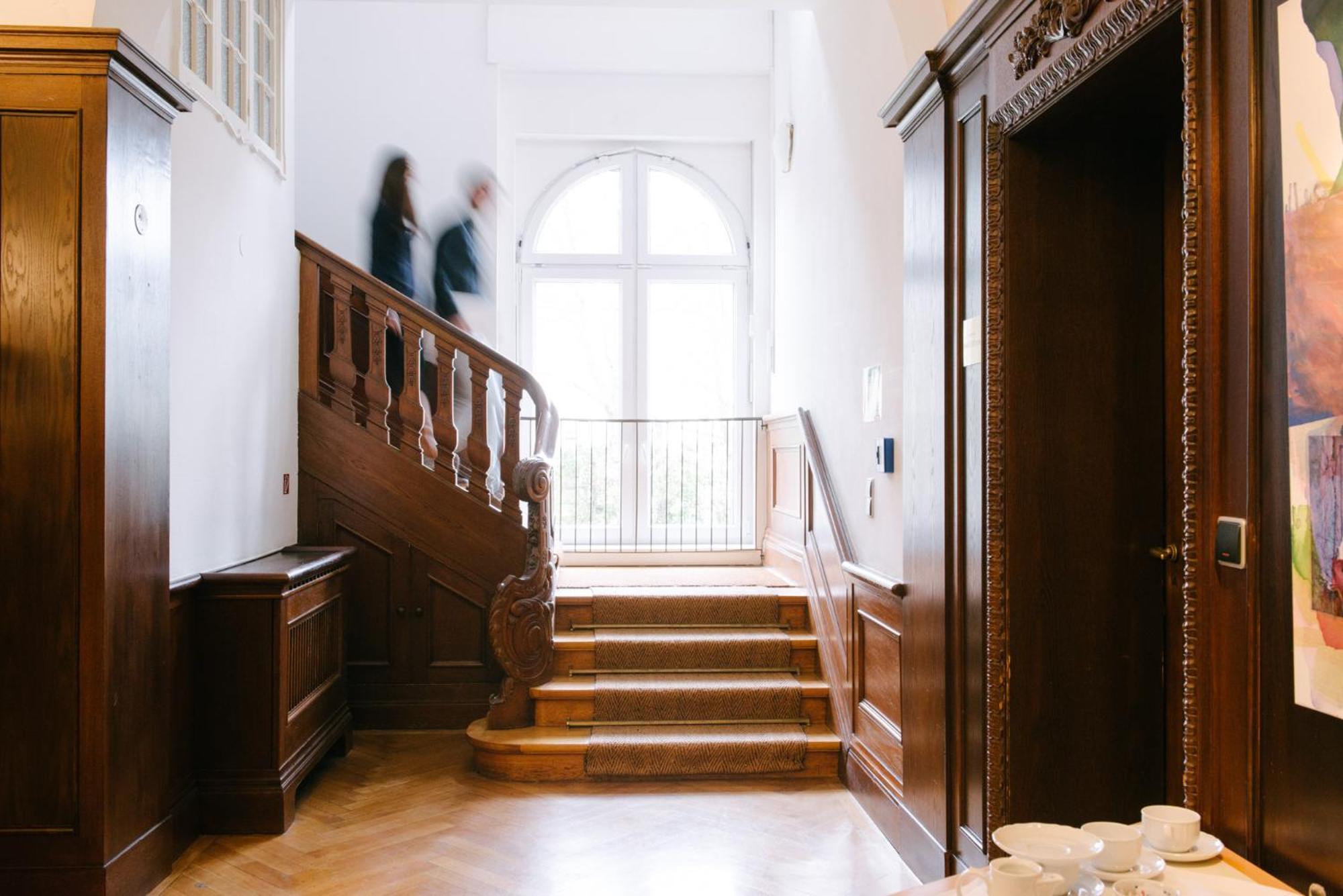 Europaeische Akademie Berlin — Photos 1